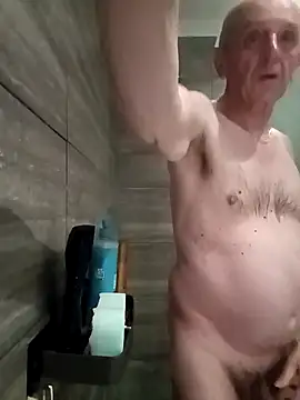 Snapshot of mr_english50 chatting on 12/03/25, 07:56 mr english50 online show from 12/03/25, 07:56