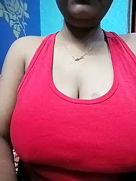 Snapshot of Nancy-22 chatting on 03/10/25, 05:39 Nancy-22 online show from 03/10/25, 05:39