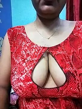 Snapshot of Nancy-22 chatting on 03/18/25, 06:37 Nancy-22 online show from 03/18/25, 06:37