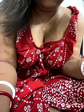 Snapshot of Nancy-22 chatting on 10/23/25, 03:11 Nancy-22 online show from 10/23/25, 03:11