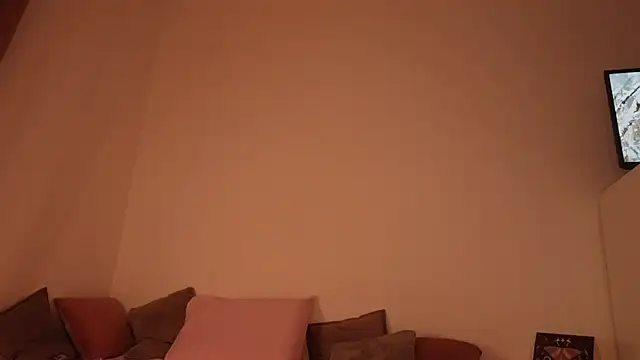 kris69kiss online show from 02/03/25, 08:24