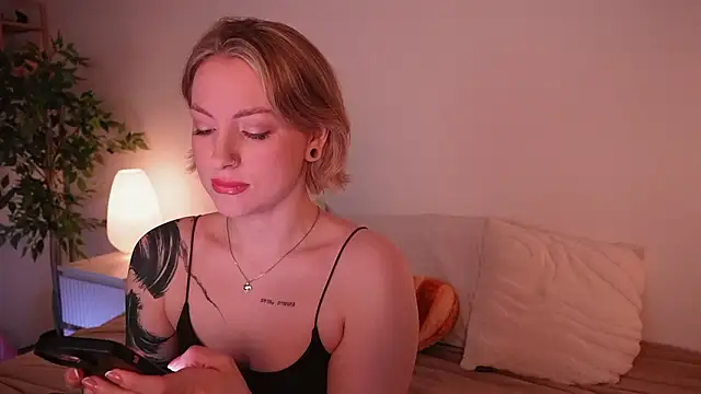 kris69kiss online show from 03/19/26, 01:04