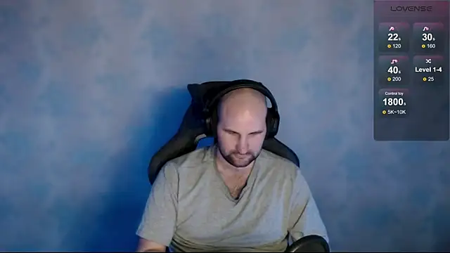 Snapshot of Popadosik_Mod chatting on 02/13/25, 02:42 Popadosik Mod online show from 02/13/25, 02:42