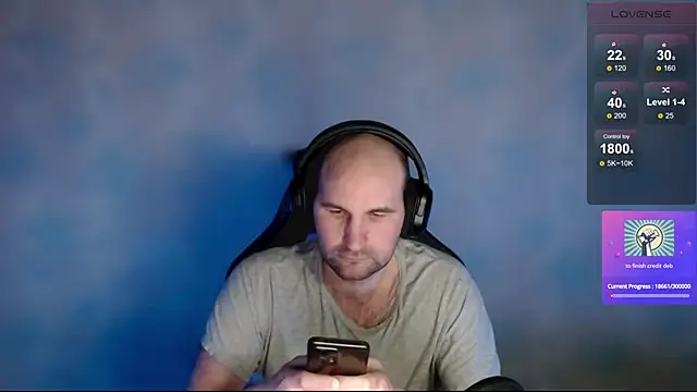 Snapshot of Popadosik_Mod chatting on 03/03/25, 12:05 Popadosik Mod online show from 03/03/25, 12:05