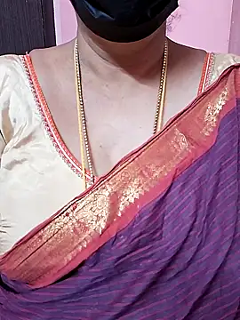 Snapshot of ananya956 chatting on 09/25/25, 02:54 ananya956 online show from 09/25/25, 02:54