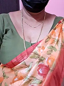 Snapshot of ananya956 chatting on 09/29/25, 02:22 ananya956 online show from 09/29/25, 02:22