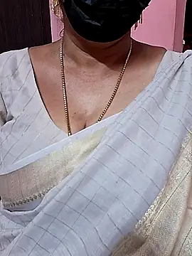 Snapshot of ananya956 chatting on 10/03/25, 05:37 ananya956 online show from 10/03/25, 05:37