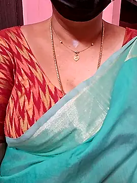 Snapshot of ananya956 chatting on 10/25/25, 01:18 ananya956 online show from 10/25/25, 01:18