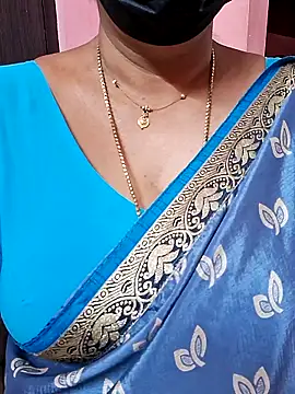 Snapshot of ananya956 chatting on 10/30/25, 09:48 ananya956 online show from 10/30/25, 09:48