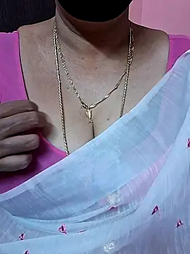 Snapshot of ananya956 chatting on 01/10/26, 09:00 ananya956 online show from 01/10/26, 09:00