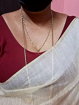 Snapshot of ananya956 chatting on 01/11/26, 03:39 ananya956 online show from 01/11/26, 03:39