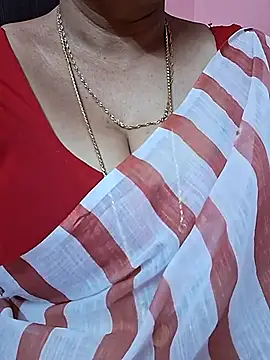 Snapshot of ananya956 chatting on 01/17/26, 03:55 ananya956 online show from 01/17/26, 03:55