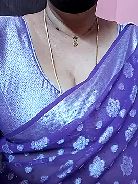 Snapshot of ananya956 chatting on 02/07/26, 02:21 ananya956 online show from 02/07/26, 02:21