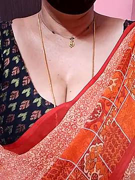 Snapshot of ananya956 chatting on 02/14/26, 04:42 ananya956 online show from 02/14/26, 04:42