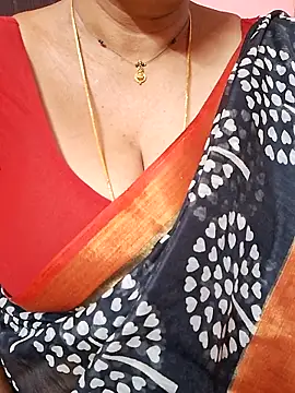 Snapshot of ananya956 chatting on 02/16/26, 07:54 ananya956 online show from 02/16/26, 07:54