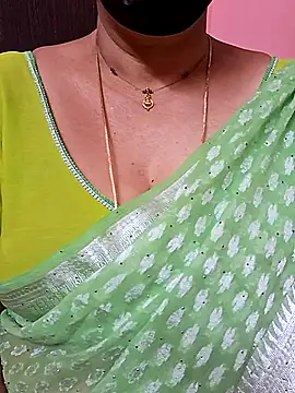 Snapshot of ananya956 chatting on 02/19/26, 04:47 ananya956 online show from 02/19/26, 04:47