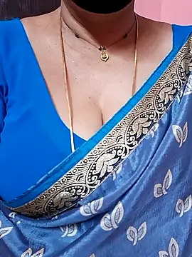 Snapshot of ananya956 chatting on 02/27/26, 03:39 ananya956 online show from 02/27/26, 03:39