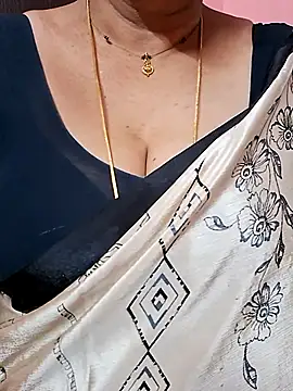 ananya956 online show from 03/25/26, 02:23