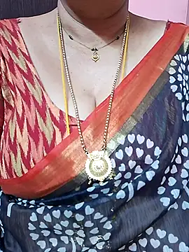 Snapshot of ananya956 chatting on 04/18/26, 04:55 ananya956 online show from 04/18/26, 04:55