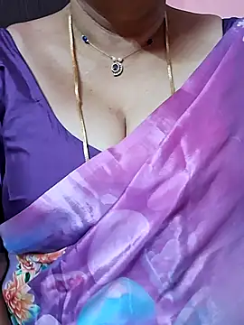 Snapshot of ananya956 chatting on 05/07/26, 04:40 ananya956 online show from 05/07/26, 04:40
