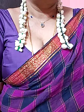 Snapshot of ananya956 chatting on 05/07/26, 10:37 ananya956 online show from 05/07/26, 10:37