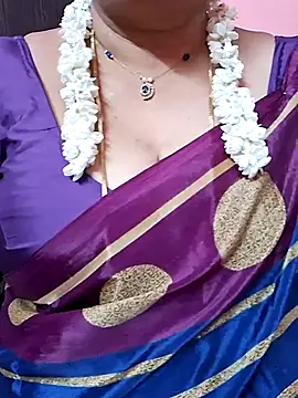 Snapshot of ananya956 chatting on 05/10/26, 01:38 ananya956 online show from 05/10/26, 01:38