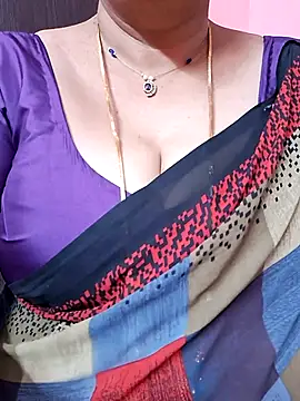 Snapshot of ananya956 chatting on 05/15/26, 01:40 ananya956 online show from 05/15/26, 01:40