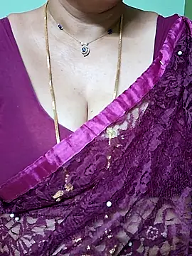 Snapshot of ananya956 chatting on 05/16/26, 10:52 ananya956 online show from 05/16/26, 10:52