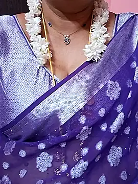 Snapshot of ananya956 chatting on 05/31/26, 09:16 ananya956 online show from 05/31/26, 09:16