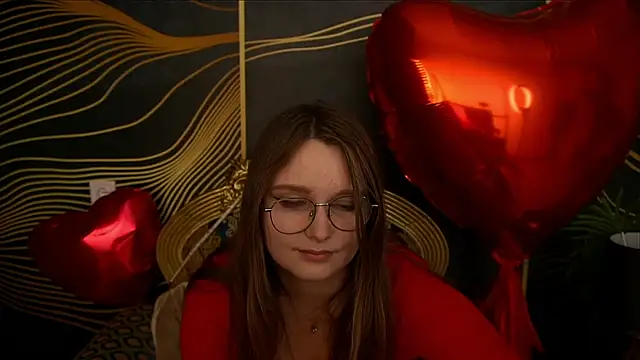 Snapshot of MagicPeachh_ chatting on 02/26/25, 05:17 MagicPeachh online show from 02/26/25, 05:17