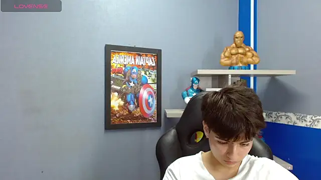 Snapshot of Bryce_Evans chatting on 01/21/25, 09:15 Bryce Evans online show from 01/21/25, 09:15