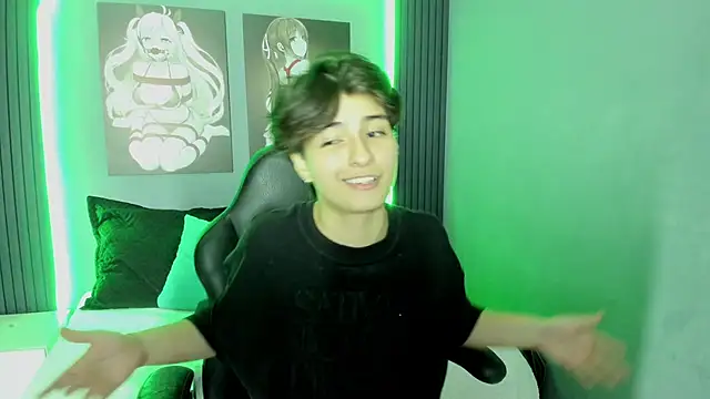 Snapshot of Bryce_Evans chatting on 10/13/25, 03:12 Bryce Evans online show from 10/13/25, 03:12