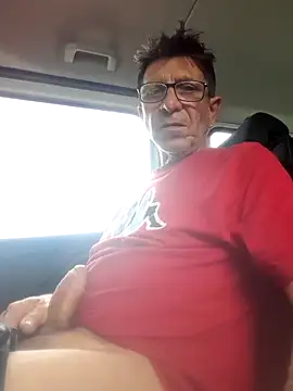 Snapshot of felice66 chatting on 10/19/25, 01:34 felice66 online show from 10/19/25, 01:34