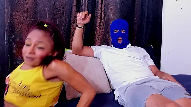 Lauren Hills069 online show from 09/18/25, 09:06