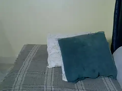 prettycheeky online show from 10/24/25, 05:04