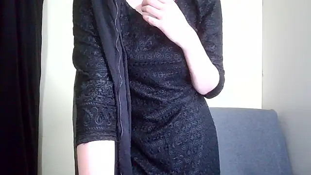 Snapshot of Xingfei chatting on 03/18/25, 11:09 Xingfei online show from 03/18/25, 11:09