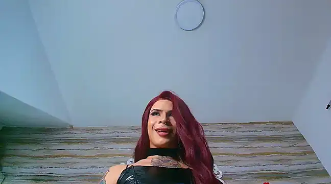 Snapshot of Bella_salvatore chatting on 02/28/25, 08:42 Bella salvatore online show from 02/28/25, 08:42