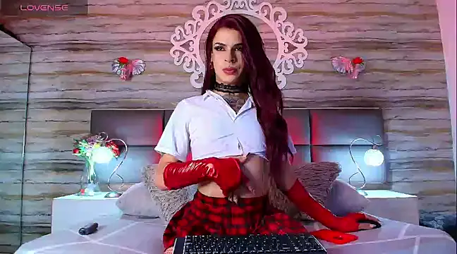 Snapshot of Bella_salvatore chatting on 03/08/25, 10:43 Bella salvatore online show from 03/08/25, 10:43