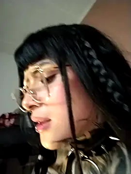 taaylor33 online show from 03/08/25, 08:33