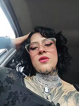 taaylor33 online show from 02/21/26, 05:14