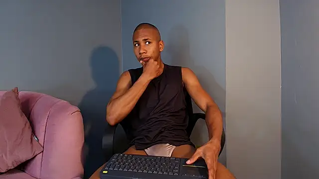 Ethan Fox11 online show from 02/28/25, 02:09