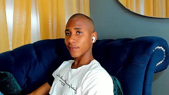 Ethan Fox11 online show from 03/07/25, 01:51