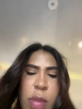 Snapshot of HaileyBaldwin chatting on 12/15/24, 10:26 HaileyBaldwin online show from 12/15/24, 10:26