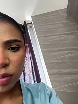 Snapshot of HaileyBaldwin chatting on 12/26/24, 08:42 HaileyBaldwin online show from 12/26/24, 08:42