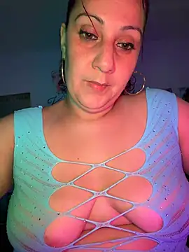 DeeLight124 online show from 04/18/26, 05:22