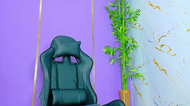 scarlet-jonesx online show from 09/15/25, 07:14