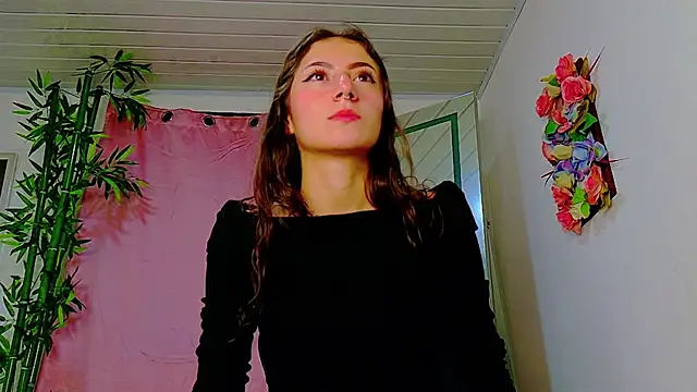 scarlet-jonesx online show from 05/15/26, 11:12