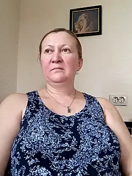 Snapshot of blondyaguar chatting on 12/06/24, 09:32 blondyaguar online show from 12/06/24, 09:32