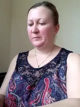 Snapshot of blondyaguar chatting on 01/15/25, 08:41 blondyaguar online show from 01/15/25, 08:41