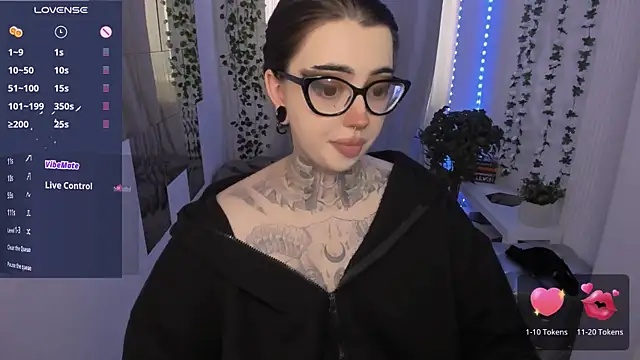 Dixi Pixi  online show from 06/19/26, 05:34